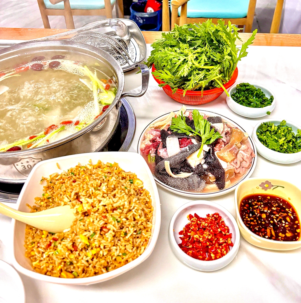 石榴姐赤壁牛杂(龙苑路店)