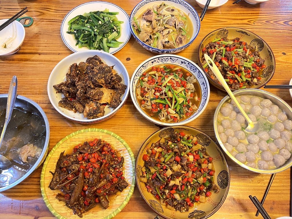 赣江源土菜馆(梅瑶大厦店)