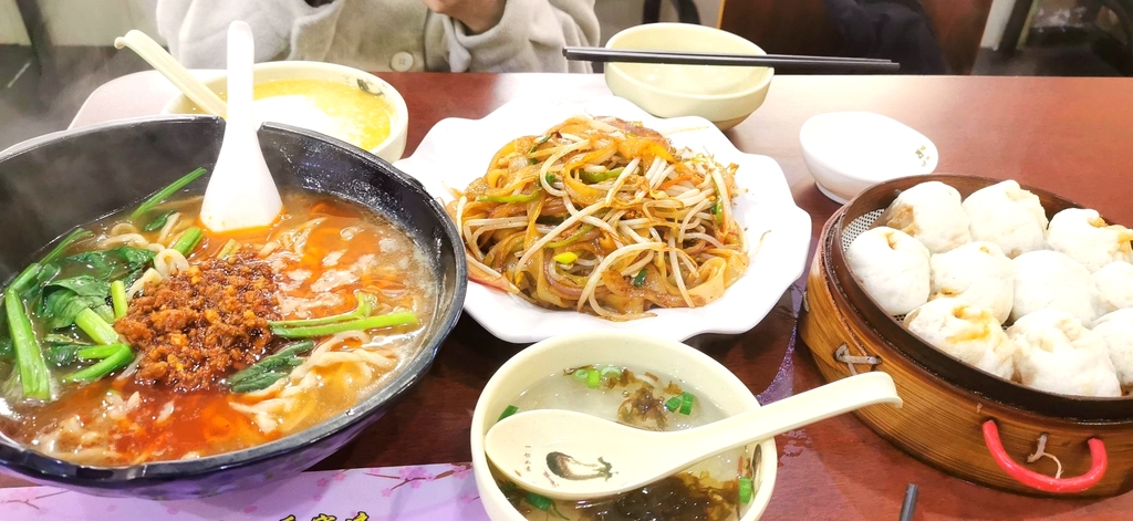 品农(民主巷店)