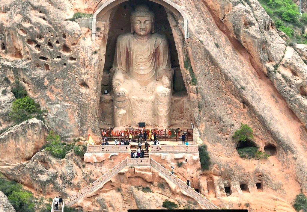 须弥山石窟国家级风景名胜区
