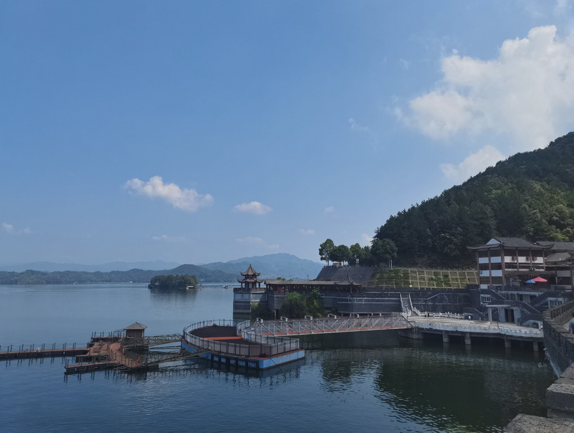 中国花亭湖风景名胜区