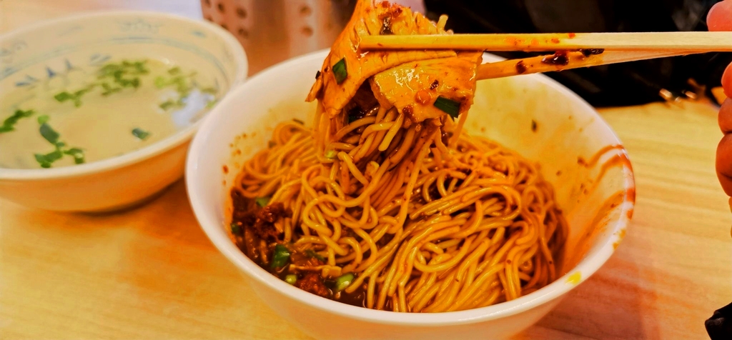 玉溪小吃店