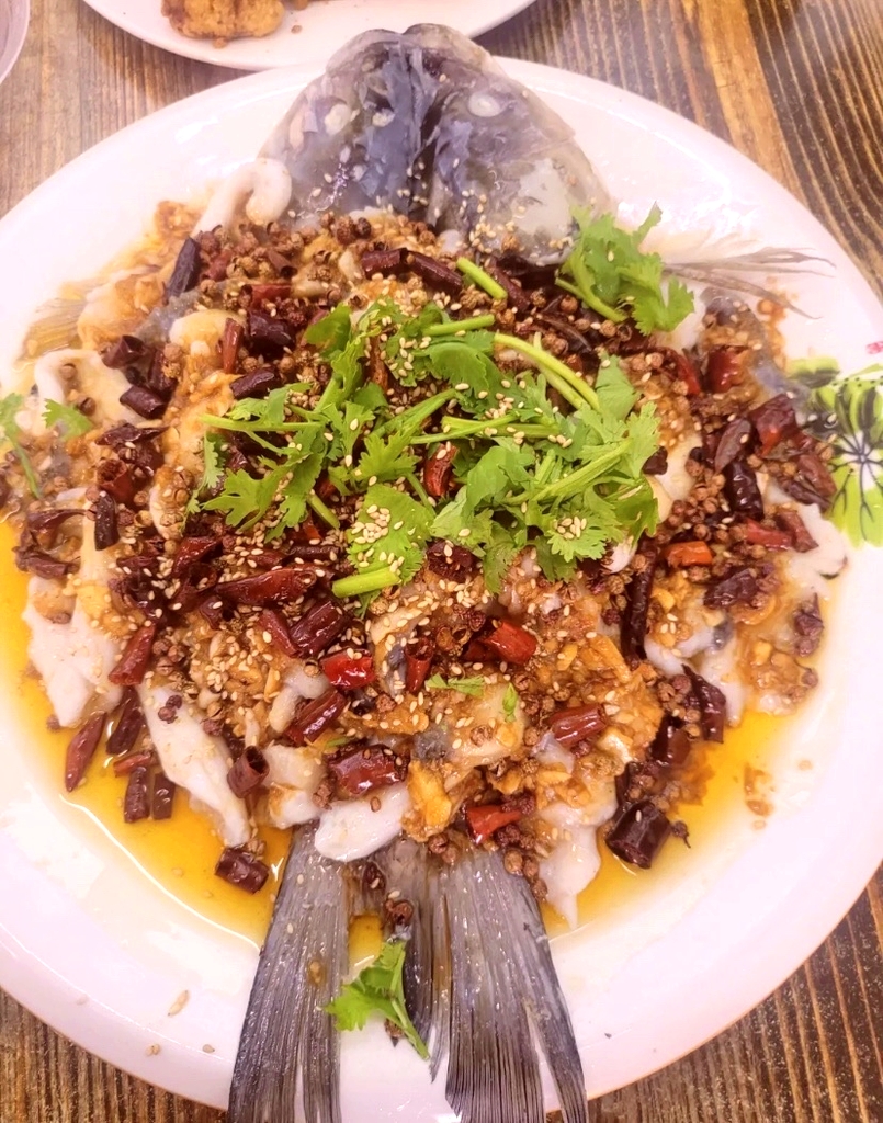 天天活鱼家常菜(经四纬八店)