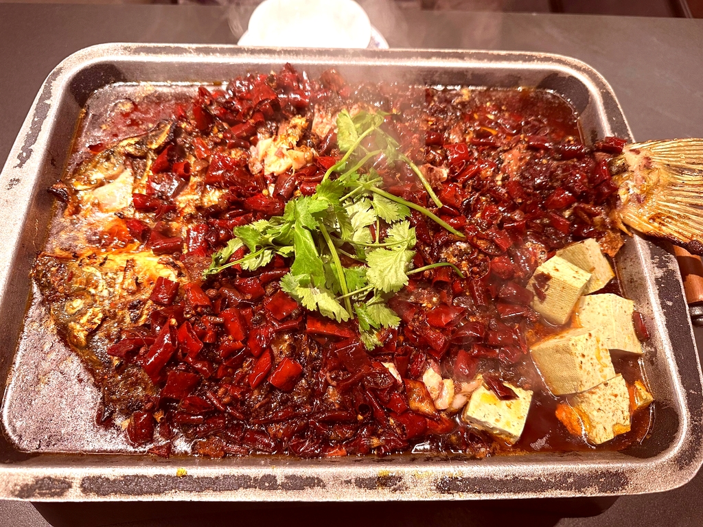 小舅母子烤鱼(万州总店)