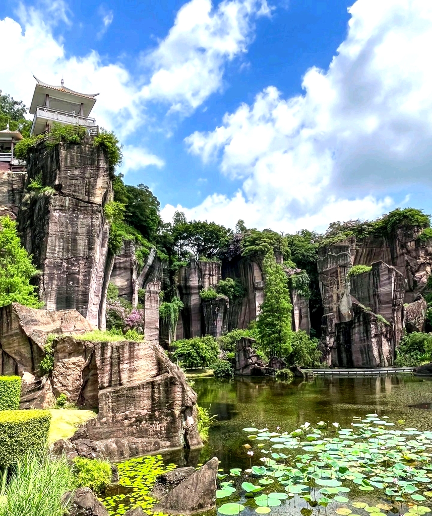 莲花山旅游区