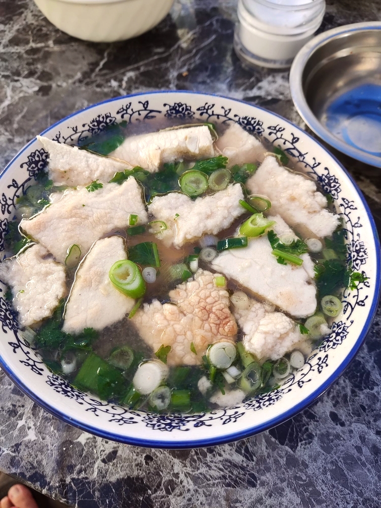 东关丁记姐妹俩甜咸牛肉汤