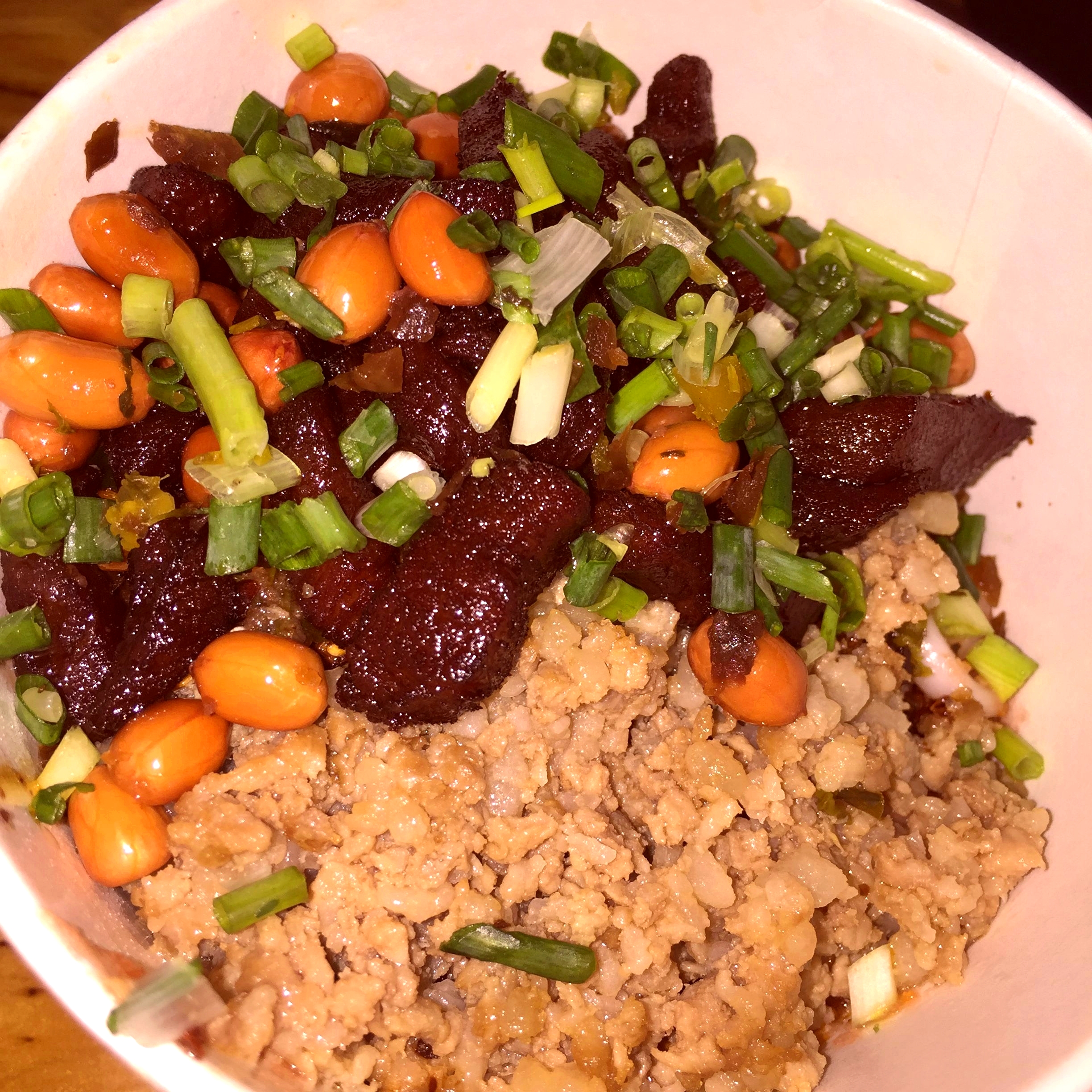 小平香辣老素粉(贵山苑B栋店)