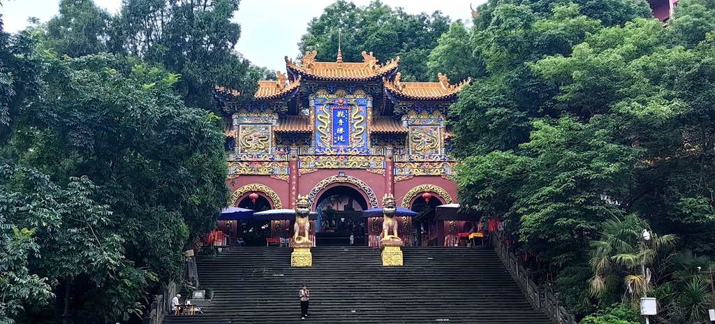 中国观音故里旅游区灵泉风景区
