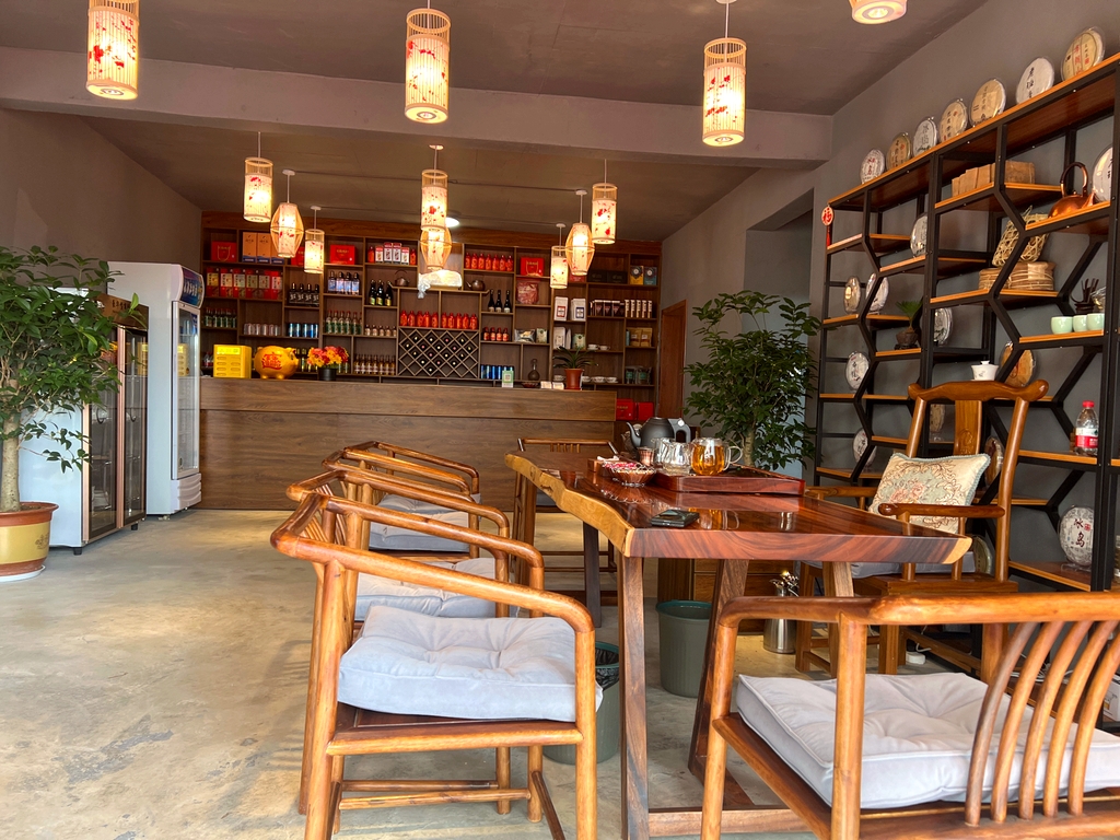 滇鲜园饭店