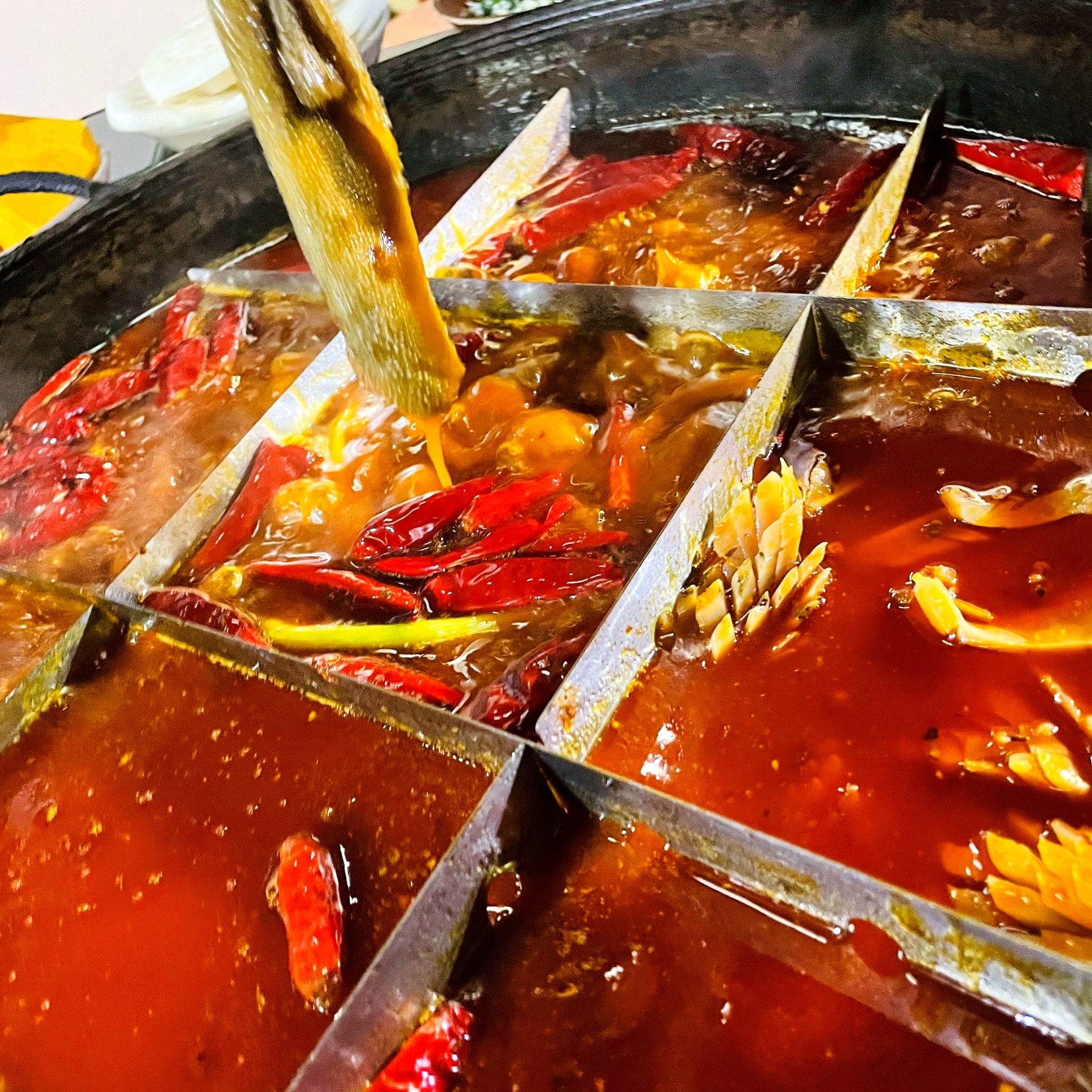 渝姐老火锅(花园路店)