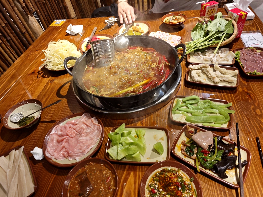 姜校长社区老火锅