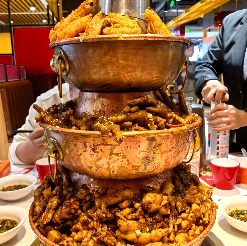 老佛爷铜炉蛙锅(黎苑路店)