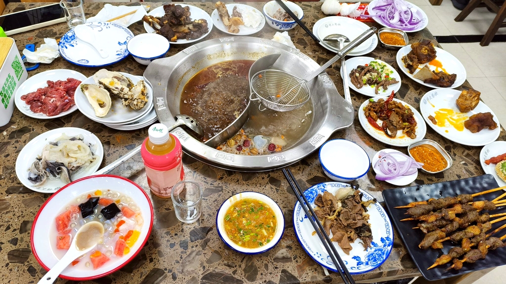 穆大牛羊肉自助火锅烧烤