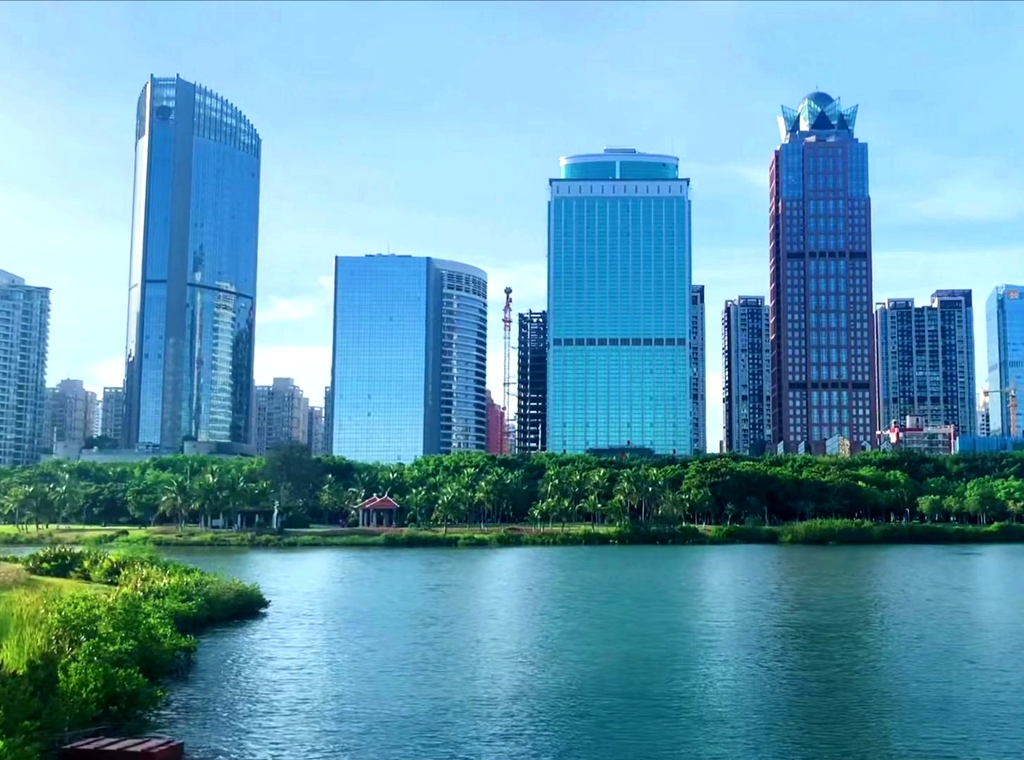 万绿园