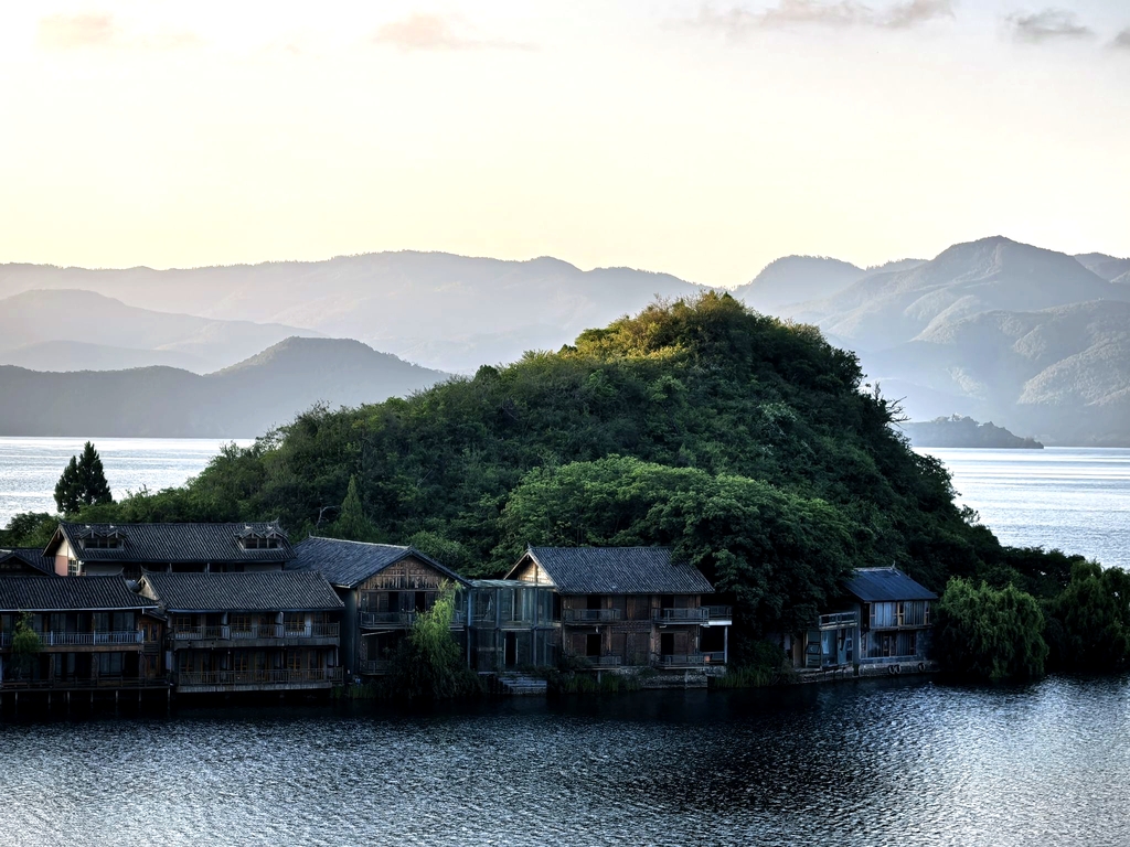 泸沽湖里格半岛