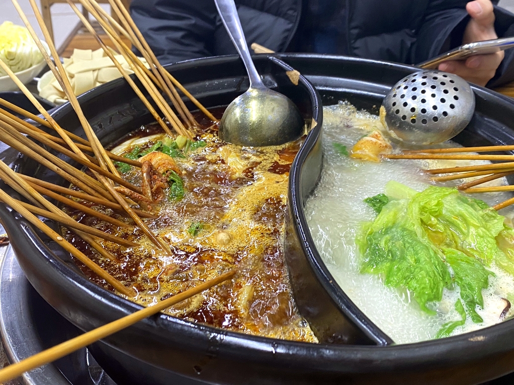 荆城袁妈砂锅串串(荆州总店)