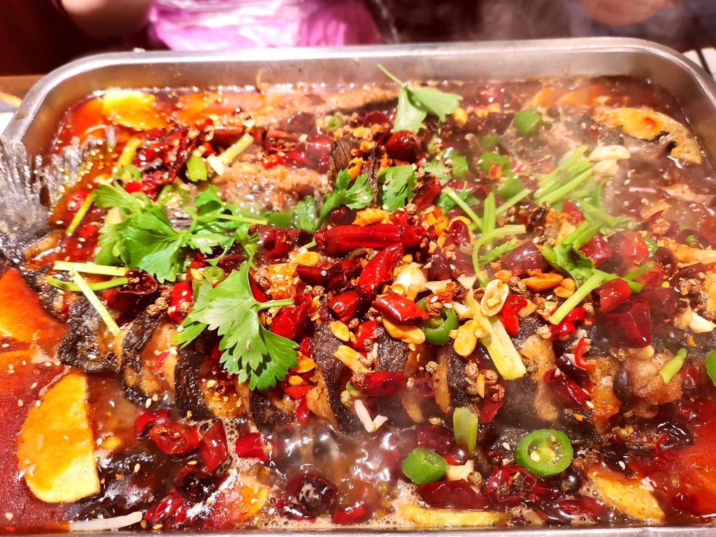 李沧区文记沸腾鱼菜馆