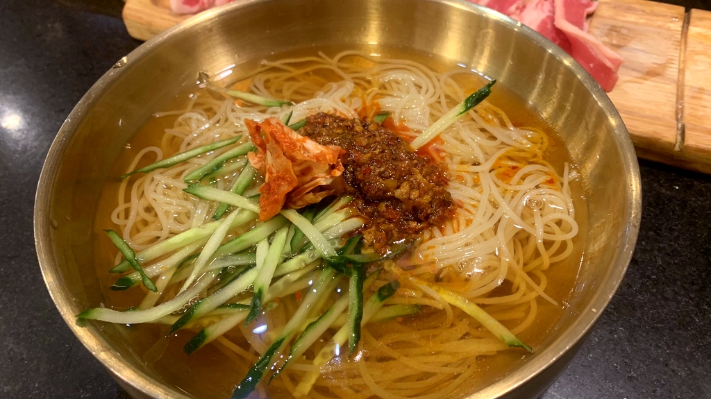 成玉烧烤冷面
