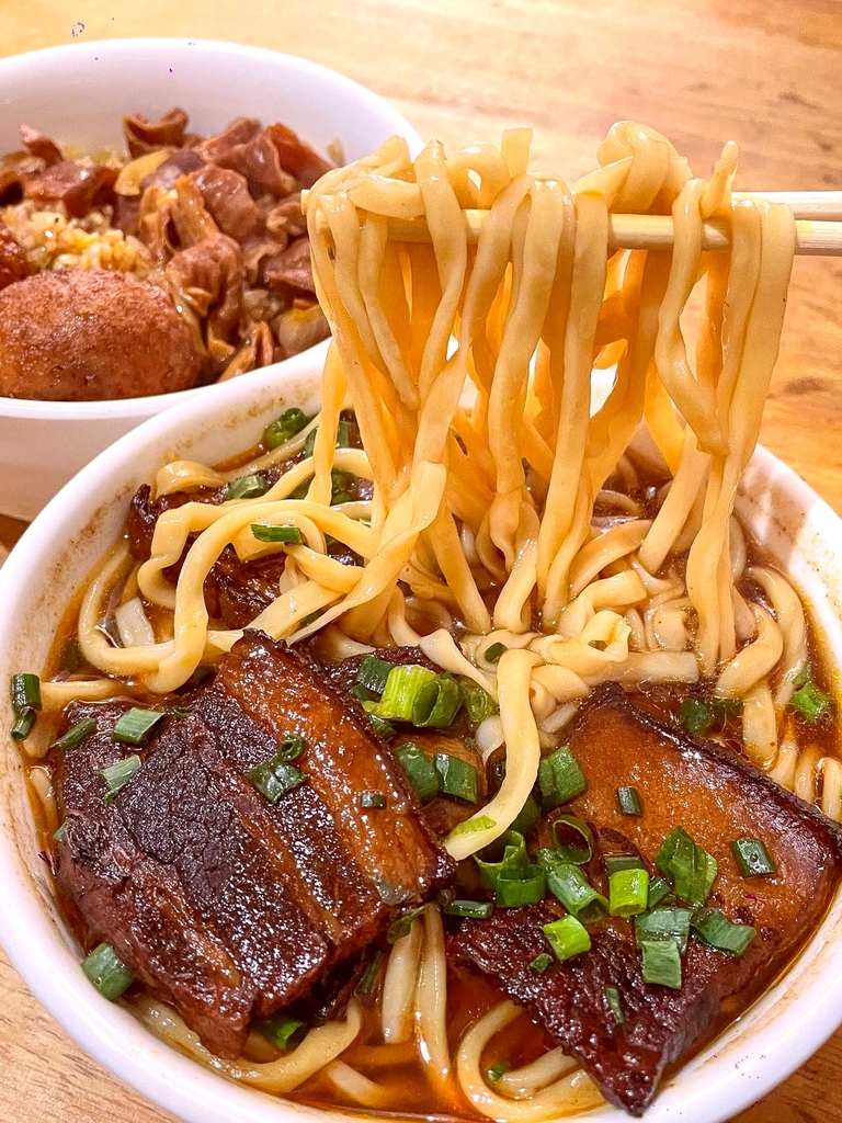 尚记老字号特色大肉面(绿怡居西区店)