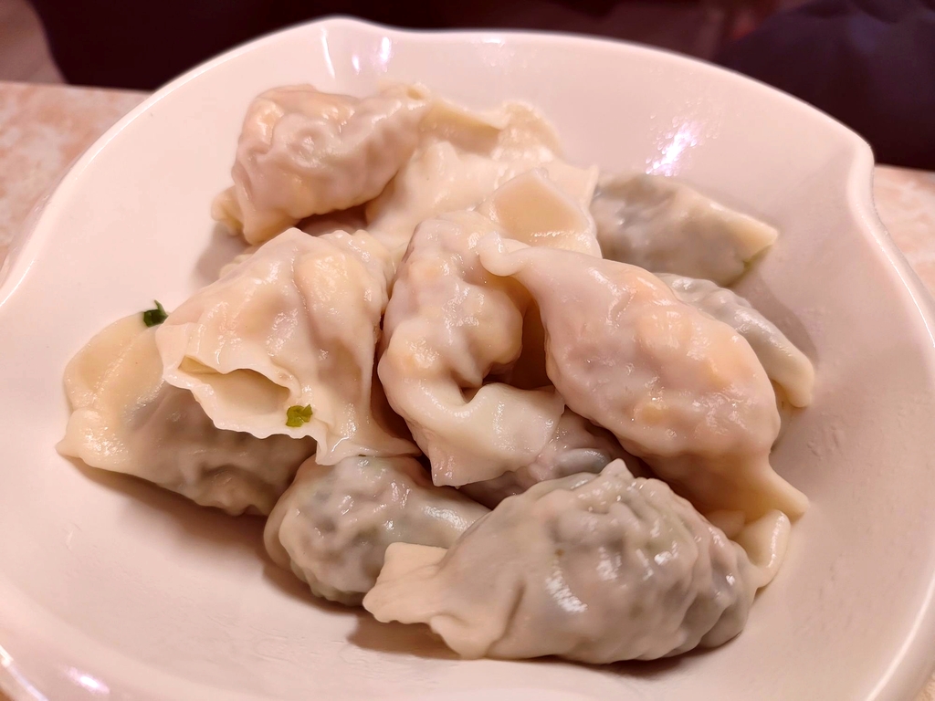 聚荣饺子店