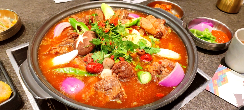 樱花墅朝鲜族牛排火锅(光明新村店)