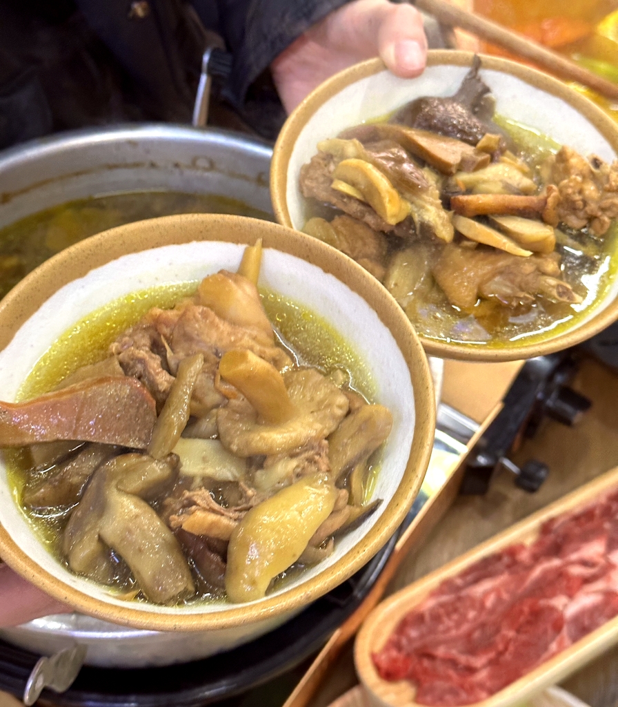 伙夫云南野生菌子火锅(金盆湾店)