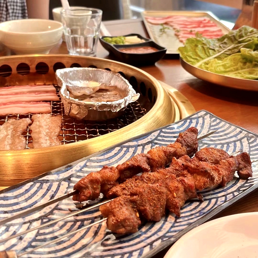 鑫嘉泰烤肉(湖海假日店)