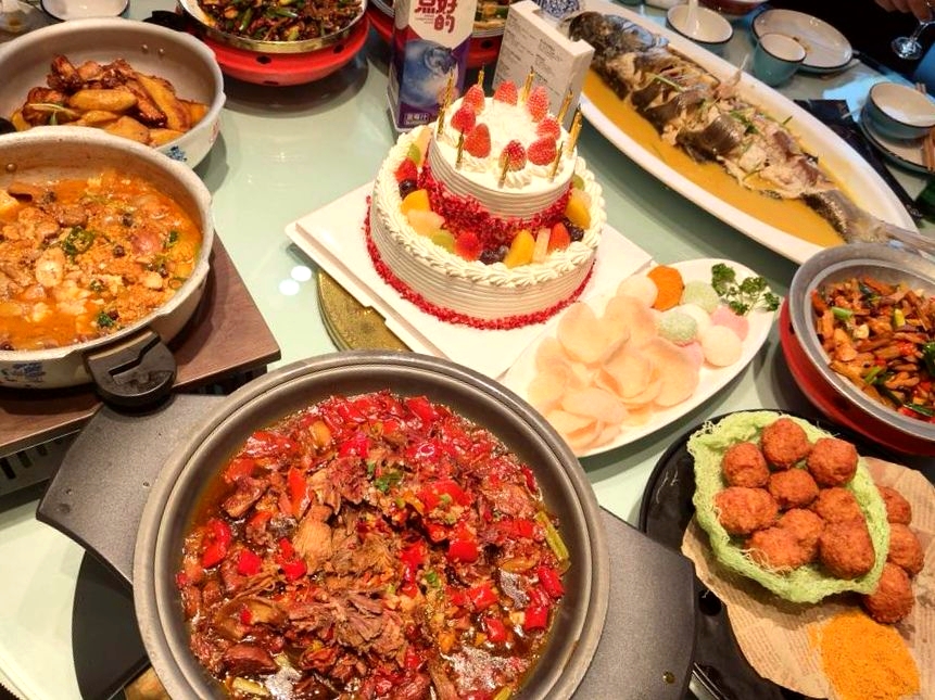 镜泊小镇(东长安街)