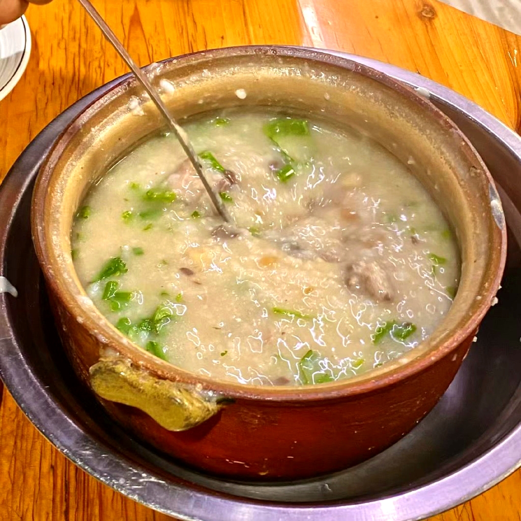 新鲜鸭粥猪杂汤(华侨新苑店)