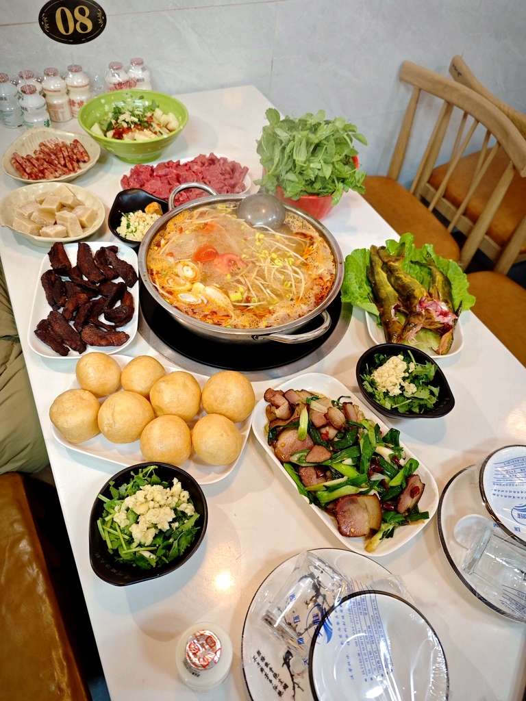 贵州酸汤火锅(财大店)