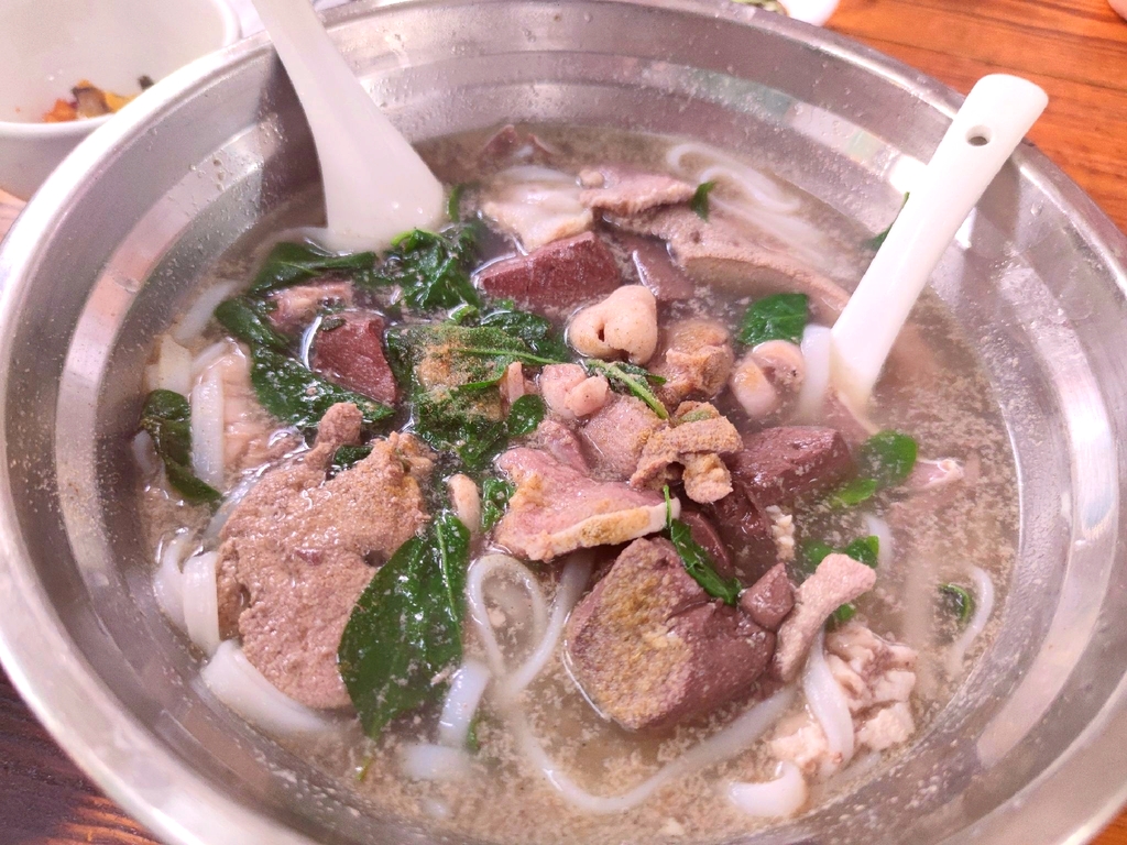 平新美食店(大维街店)