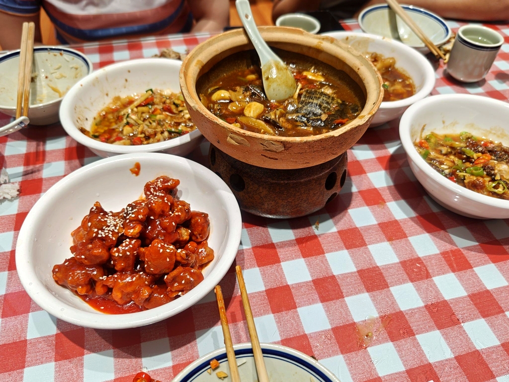 南门口居民楼小院菜馆(西郊路店)