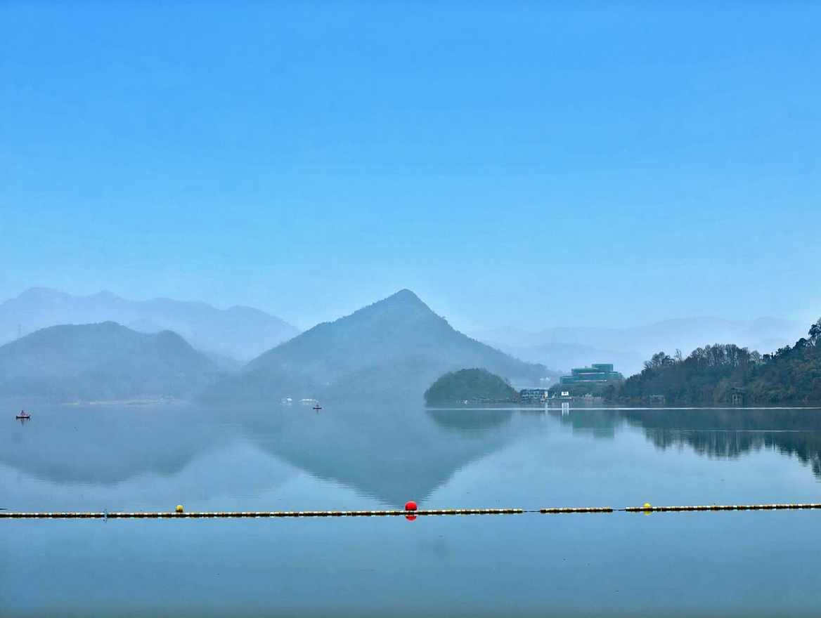 青山湖景区