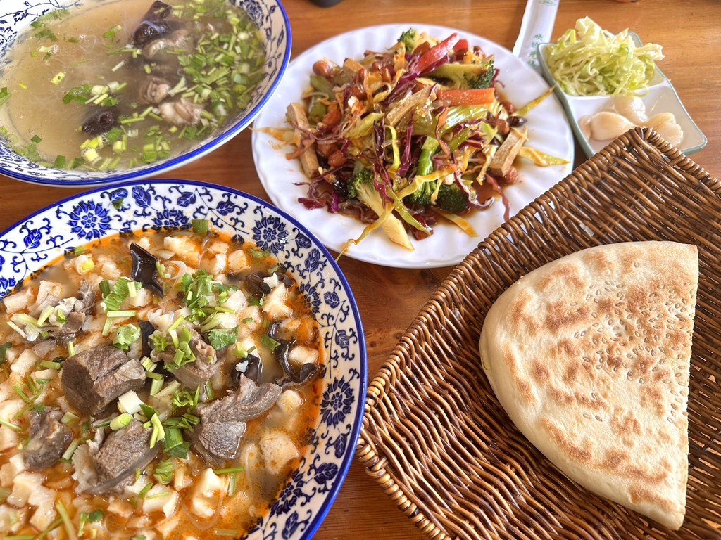 老师羊肉泡馍馆(陕菜馆)