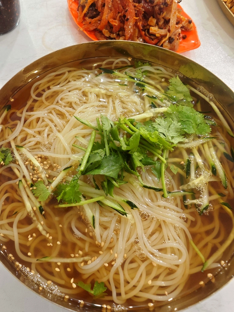 梅花冷面店