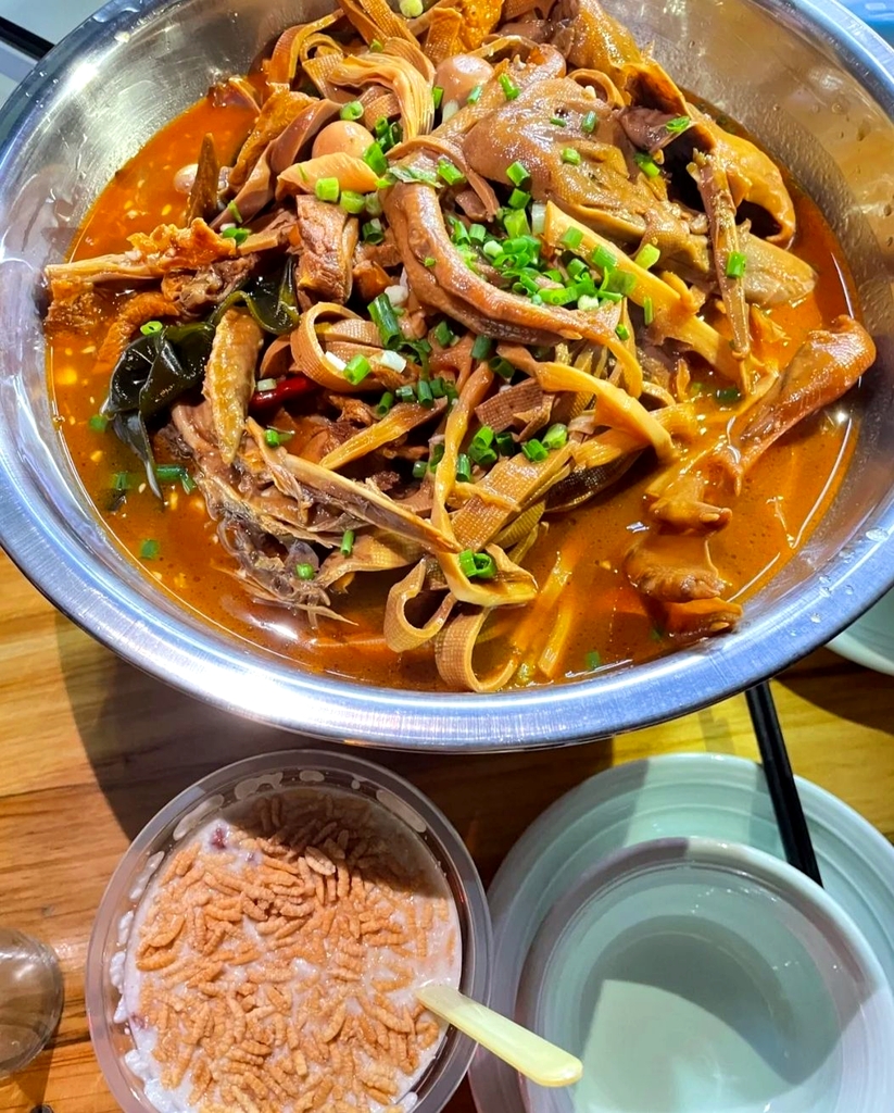 郭有味鸭霸王