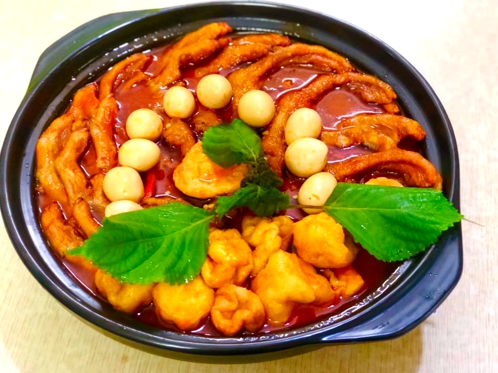 福龙源鸭脚煲