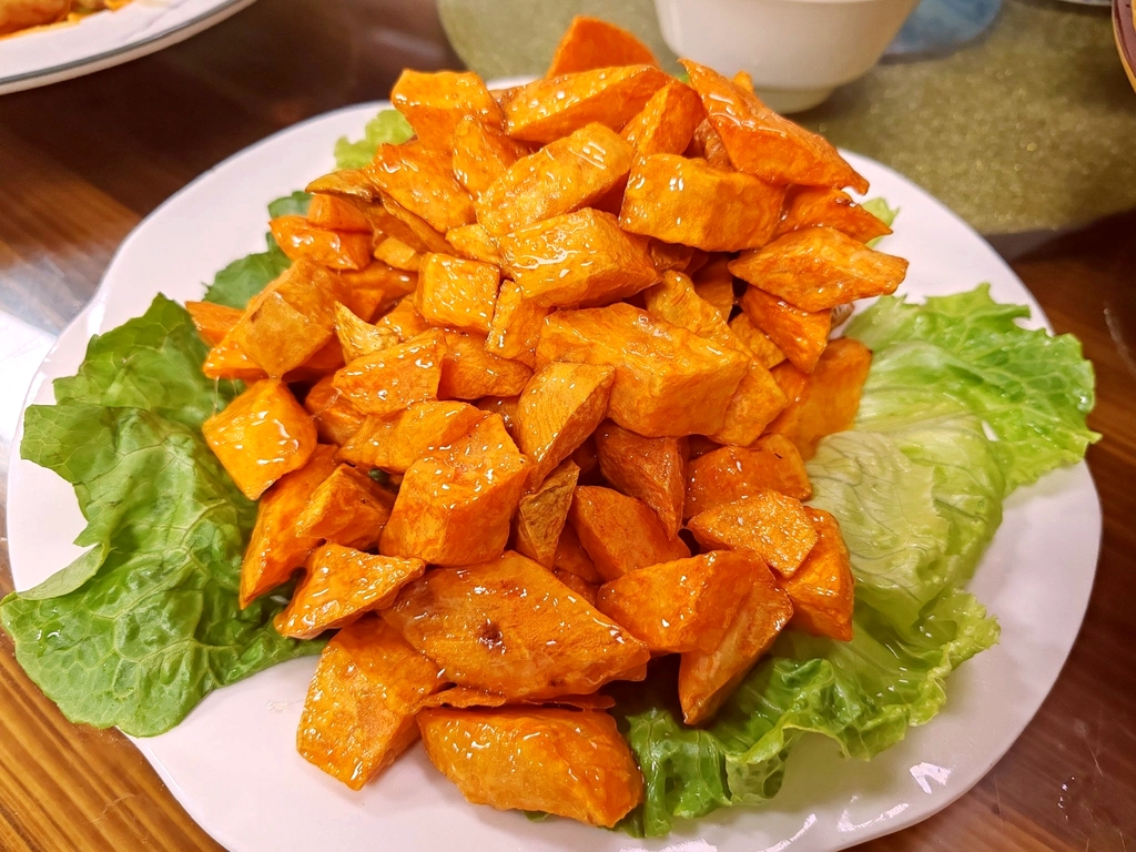 大东北家常菜馆(恒山花苑店)