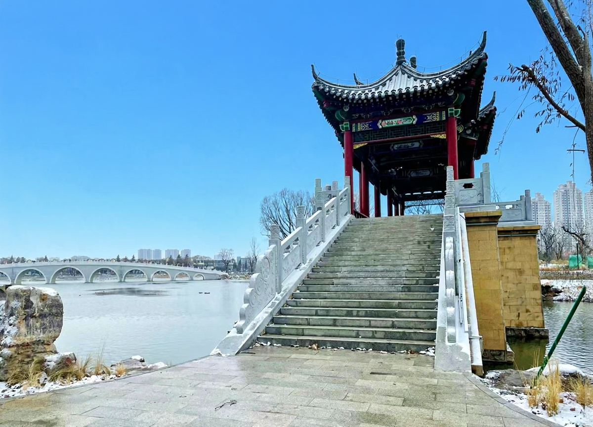 双月湖公园