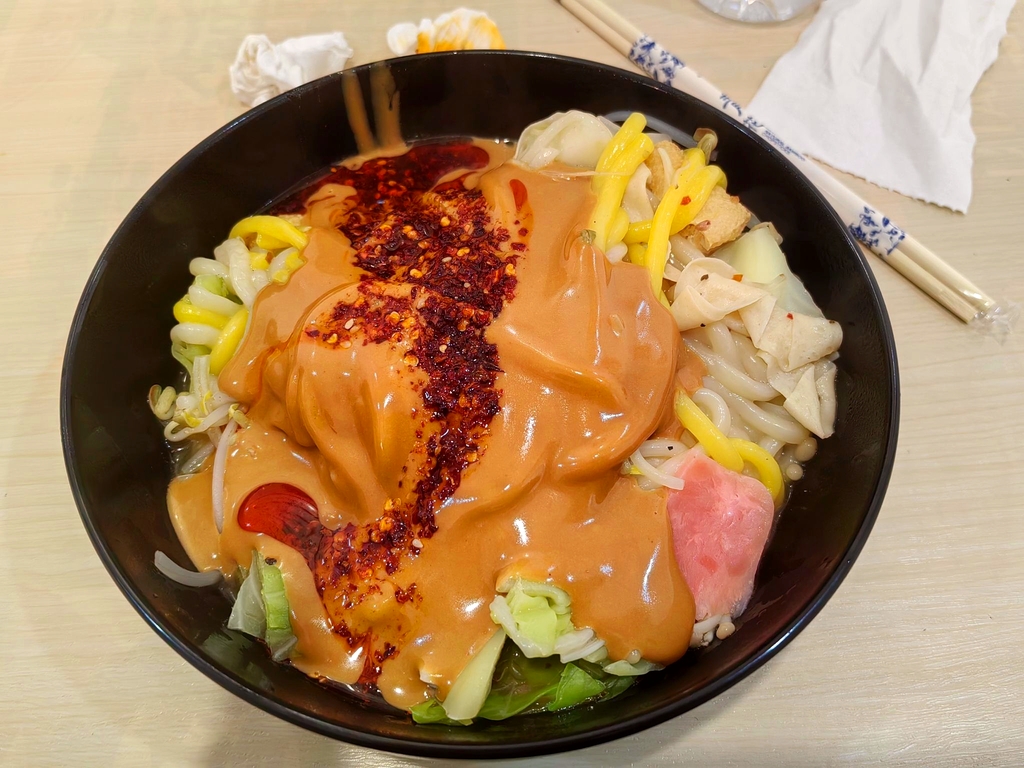80·90大碗黏糊麻辣烫