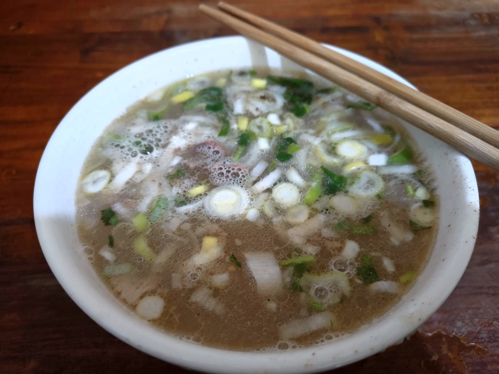赵记甜咸牛肉汤丸子汤