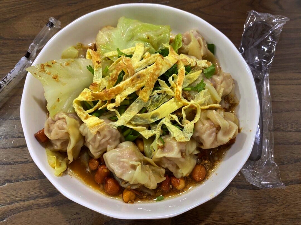 江小田馄饨记总店