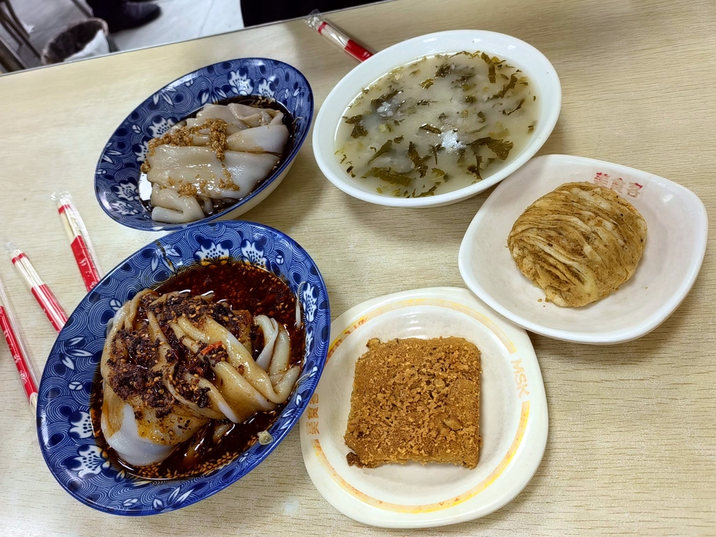 薛李记麻辣香面皮店