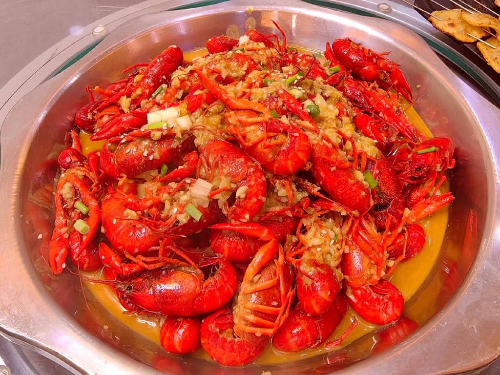 燕子烧烤龙虾广场(总店)
