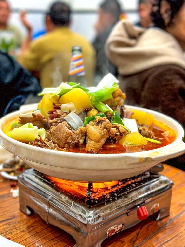 天上飞餐馆(绿萝路店)