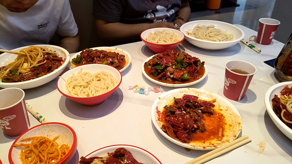 再来一瓣蒜·新疆拌面