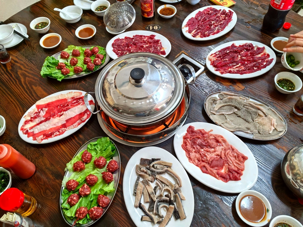 霄乡饭店·温三爷牛世家