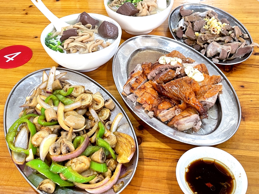 梁记鸭肠汤粉