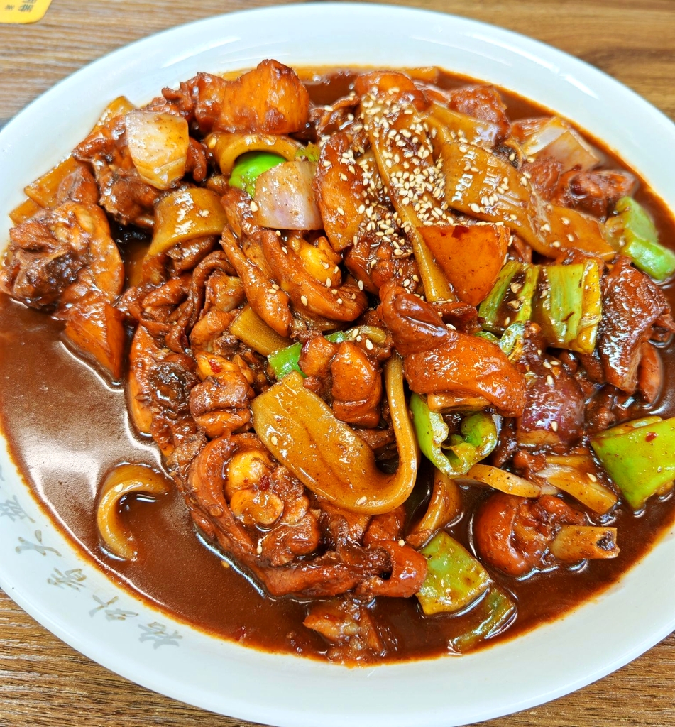 格外香大盘鸡(洛邑古城店)