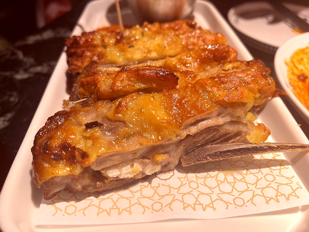 纳瓦新疆音乐餐厅(红山店)